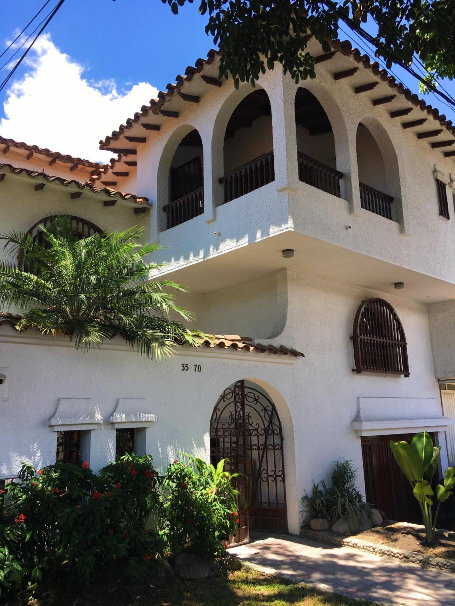 Oasis En El Corazon De Medellin, Laureles Apartamento Exterior foto